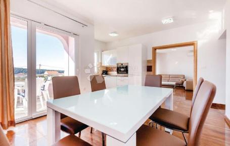 Luxury apartman sa dvije spavaće sobe