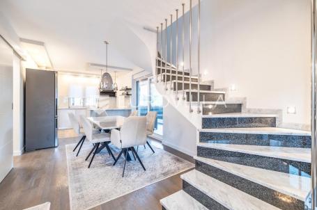Zagreb, JARUN, prekrasan dvoetažan, četverosoban stan, 106 m², 2 parkirna mjesta