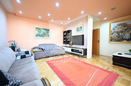 Izdavanje, Jednosoban stan, Podgorica, Blok 6, 65m2