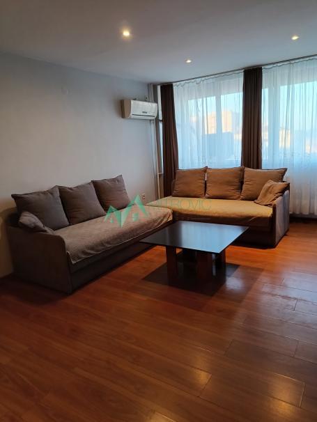 Izdavanje, Stan, 53m2 , Liman 2