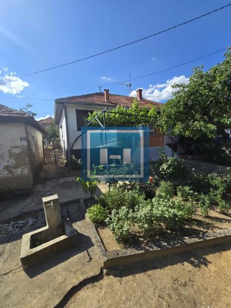 Prodaja, Kuća, 61m2 , Sobina