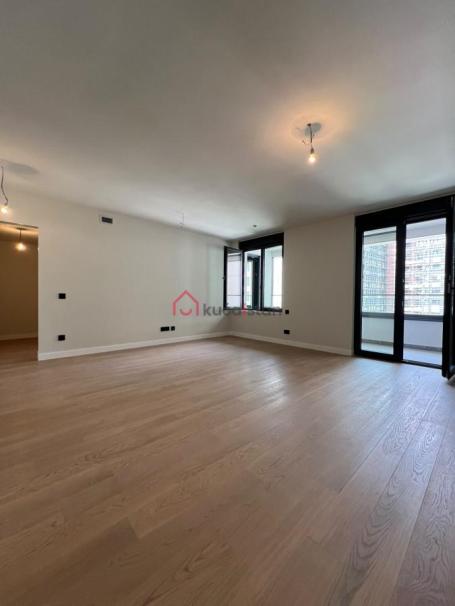West 65. Spacious Two-Bedroom Apartment