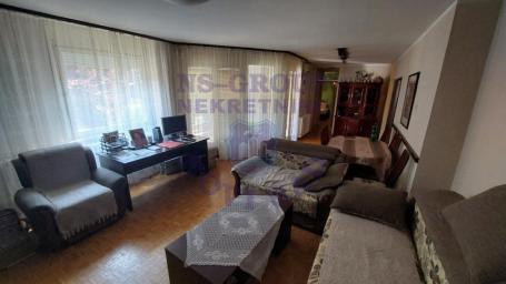 Trosoban komforan stan 83 m2- Novo Naselje!