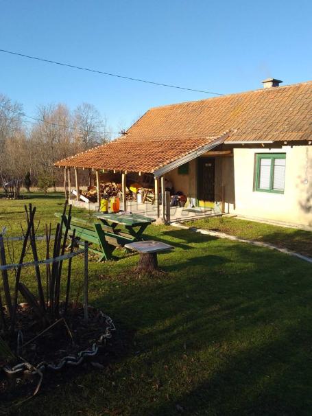 Vikend kuća u Konjuši