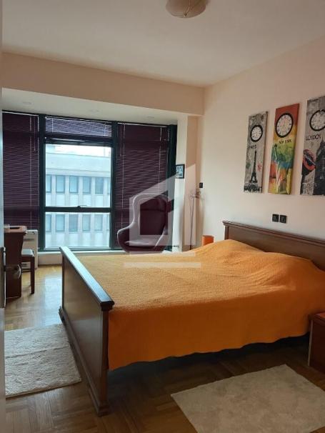 Dvosoban stan, 76m2, Centar, IZDAVANJE