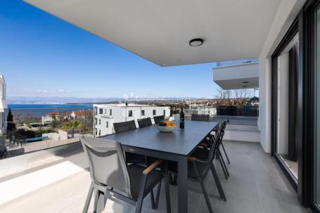 MALINSKA - APARTMAN S BAZENOM I POGLEDOM 300m OD MORA