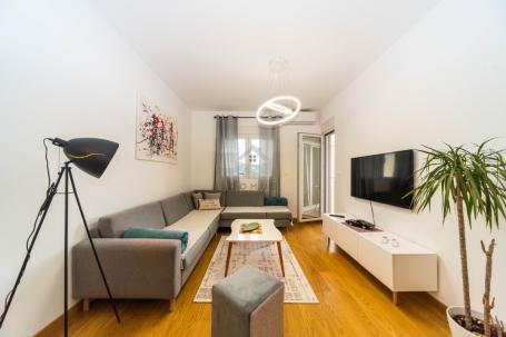 Jednosoban stan 49m2 + garaža, New City - Podgorica