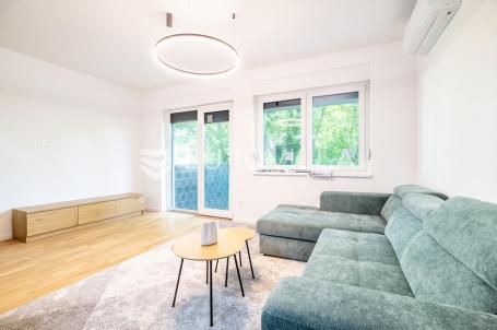 Zagreb Podsused dvosoban stan 65 m² s parkirnim mjestom i vrtom