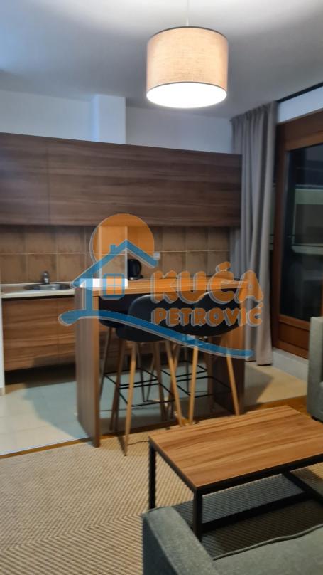 Na prodaju apartman 79m2, u  Vrnjačkoj Banji