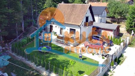 Vikendica na Vlasinskom jezeru, 120 m2 na 315 m2 placa