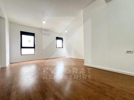 Izdavanje, Jednosoban stan, Podgorica, Zagorič, 45m2