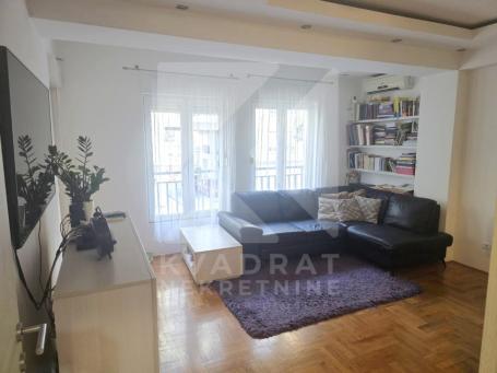 Izdavanje, Dvosoban stan, Podgorica, Blok 9, 62m2