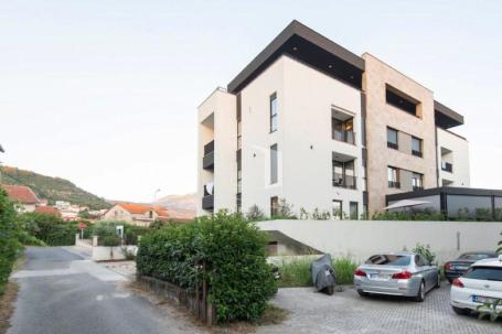 Jednosoban namješten stan, 41 m2, Donji Kalimanj, Tivat