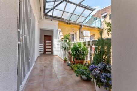 Centar, Knez Mihailova,40m2,1.5-luksuzan #4574