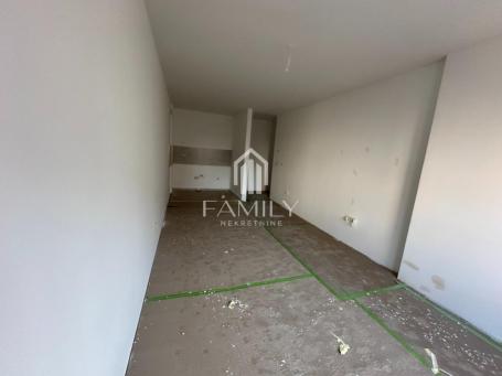 U izgradnji trosoban stan u Centru, Novi Sad, 61 m²