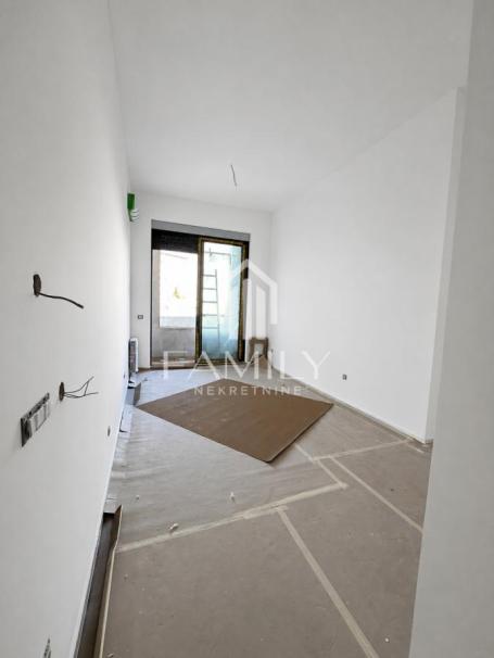 U Izgradnji trosoban stan od 60 m², Centar , Novi Sad