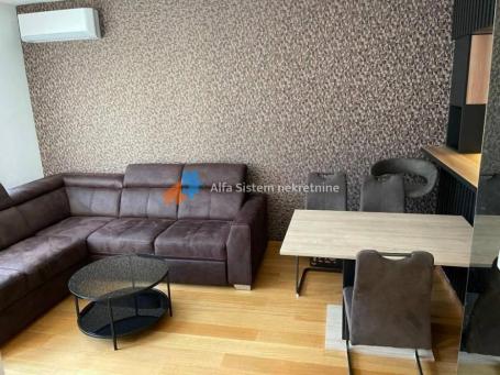 Izdavanje, Stan, Blok 65, West 65