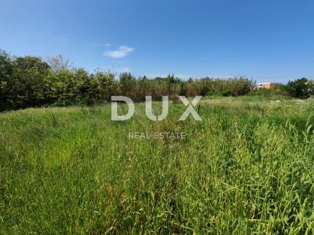ZADAR, PRIVLAKA - Građevinsko zemljište u mirnom području Privlake!