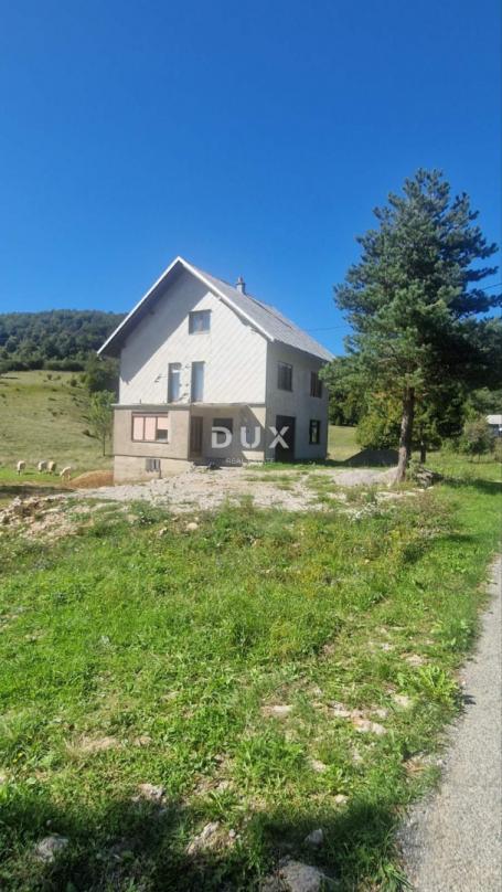 GORSKI KOTAR, MRKOPALJ - Kuća s građevinskom dozvolom za rekonstrukciju