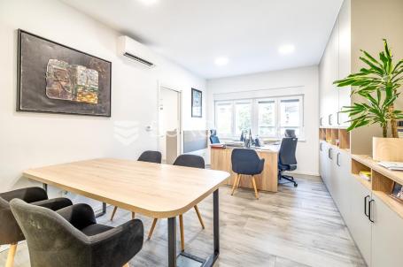 Zagreb, Donji grad, novouređen poslovni prostor, površine 82.40 m²
