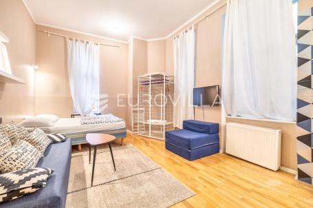Zagreb, Draškovićeva, poslovni prostor 25 m²