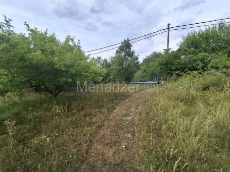 Ripanj, plac 21ar 2 kp 11+10ari, info o lokaciji, struja, voda, ogradjen