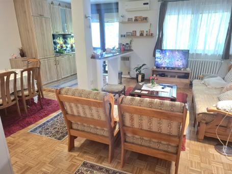 Stan 70m2, Voždovac, Banjica