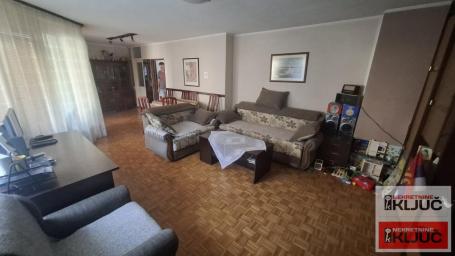 NOVO NASELJE, 83m2, Trosoban može Troiposoban