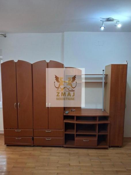 DVOSOBAN  STAN 54M2 - STEVANA HRISTIĆA