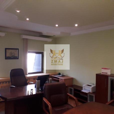 PRODAJE SE POSLOVNI PROSTOR 98m2, FUTOSKI PUT U DVA NIVOA