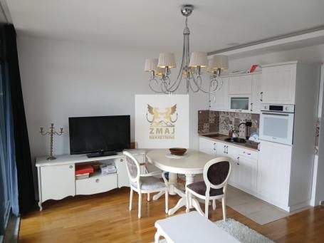 PRELEP STAN U PRIRODI NA ZLATIBORU 57M2 + 22M2 GARAŽA!