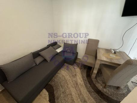 Garsonjera 14m2 Podbara