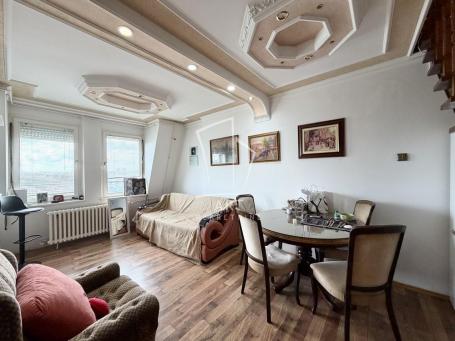 Uknjižen duplex sa panoramskim pogledom ID#15797