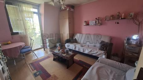 Na prodaju garsonjera kod DIF-a, 28m2