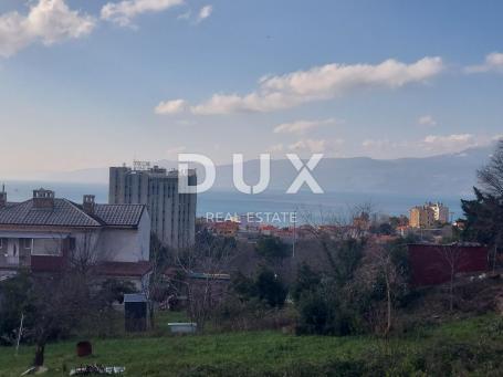 RIJEKA, KOZALA- građevinsko zemljište 1000m2 s pogledom na more + starina/kuća 110m2