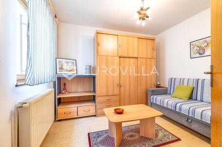 Zagreb, Trnje, dvosoban stan površine 52 m²