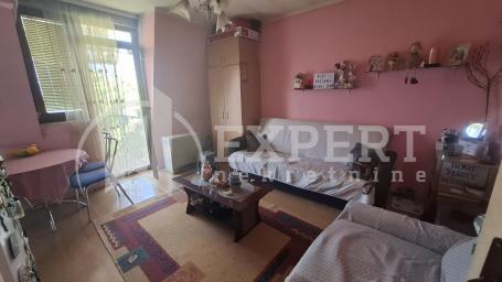 Na prodaju garsonjera kod DIF-a, 28m2