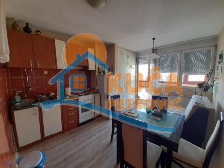 Izdaje se jednosoban stan na Margeru, 38m2, 