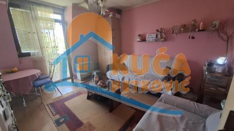 Na prodaju garsonjera kod DIF-a, 28m2