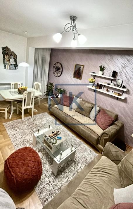 Prodaja | Dvosoban stan | 72m2 | Podgorica, Momišići