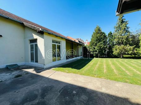 NOVI SAD - VETERNIK - 218.00 m2