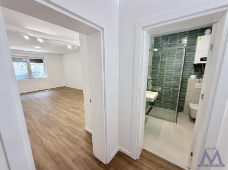 Novi Sad, Podbara. IZDAJE SE SVEŽE RENOVIRANA KUĆA - ZA POSLOVNI PROSTOR ILI ZA ŽIVOT! U pitanju je 