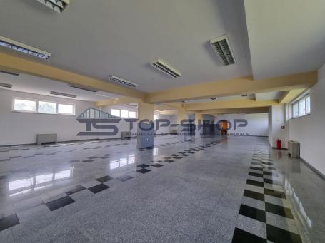 Novi Zagreb, Lučko, Poslovni prostor s teretnim liftom i velikim prostorom 450m2