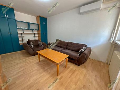 Izdavanje stana Zemun – Renoviran 47m2 1.5, Sava Kovačević ID#1448