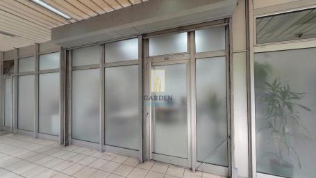 Lokal – Blok 29, u neposrednoj blizini Arene