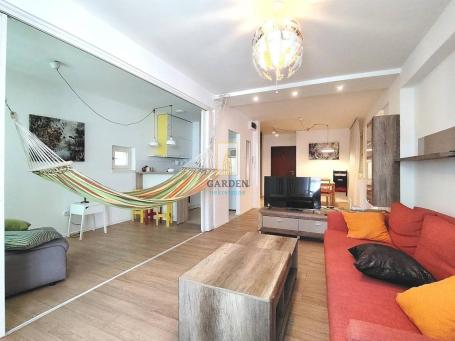 Luksuzan 3.0 stan na Cvetnom trgu (Vračar) – Pet Friendly