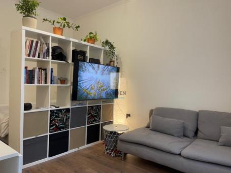 Lux garsonjera na odličnoj lokaciji