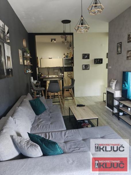 FUTOŠKA PIJACA, 70m2, Trosoban, Namešten