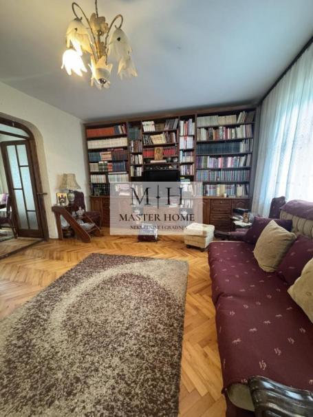 PORODIČNA KUĆA IZ SNOVA – 210 m² KOMFORA, MIRA I TOPLINE DOMA NA ODLIČNOJ LOKACIJI!