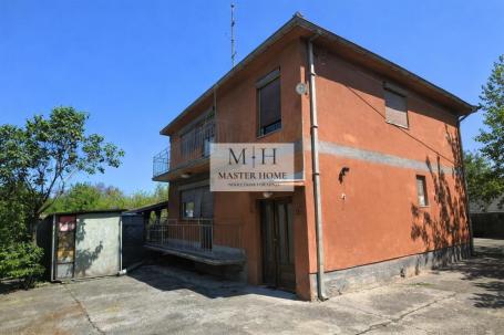 Porodična kuća 155 m² na 9,46 ari – mirna lokacija u blizini Doma zdravlja